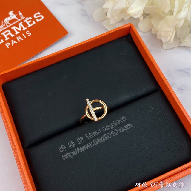 Hermes首飾品 愛馬仕新款925純銀OT扣帶鑽戒指 Hermes經典款女戒指  zgh1518